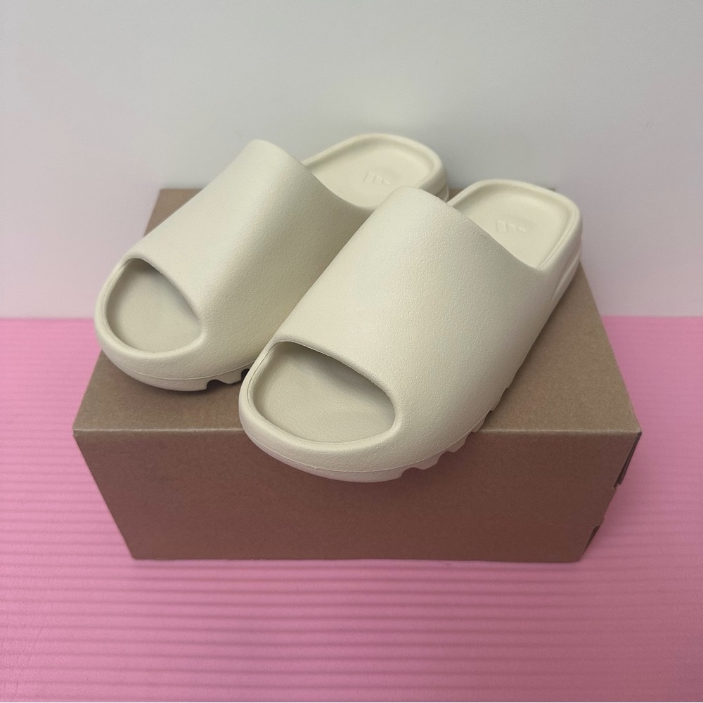 Yeezy Slide Bone 7US